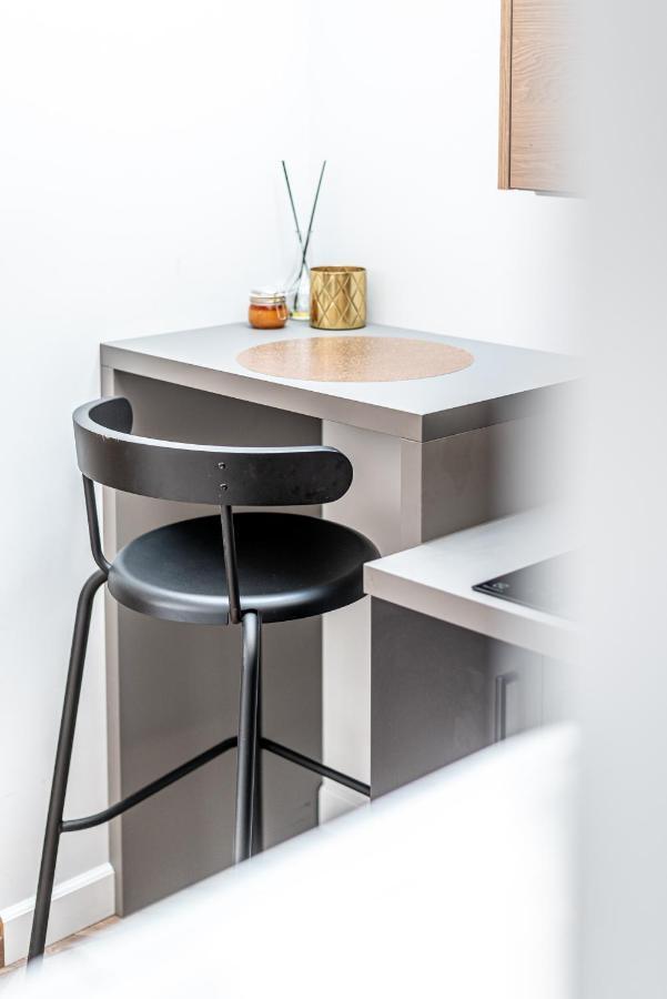 Modern Velvet Cathedral Square Studio Daire Vilnius Dış mekan fotoğraf